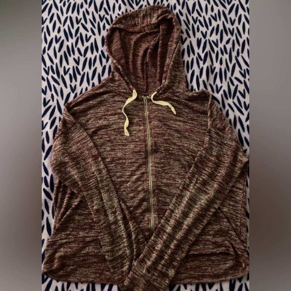 American Eagle Zip up